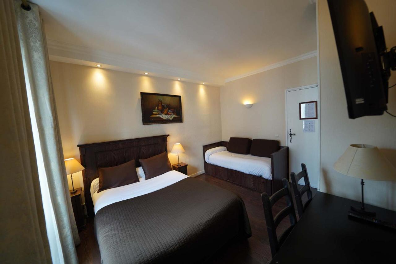 Du Château Hotel 2*