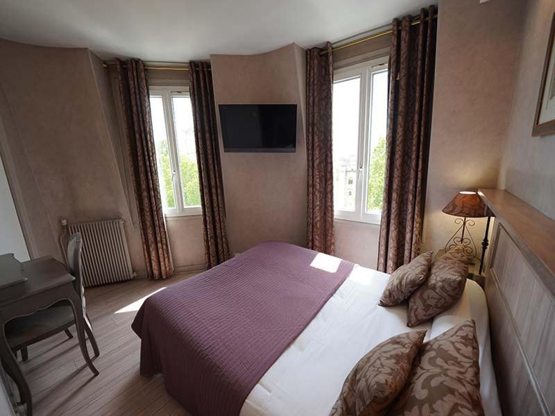 Hotel Du Château 2*