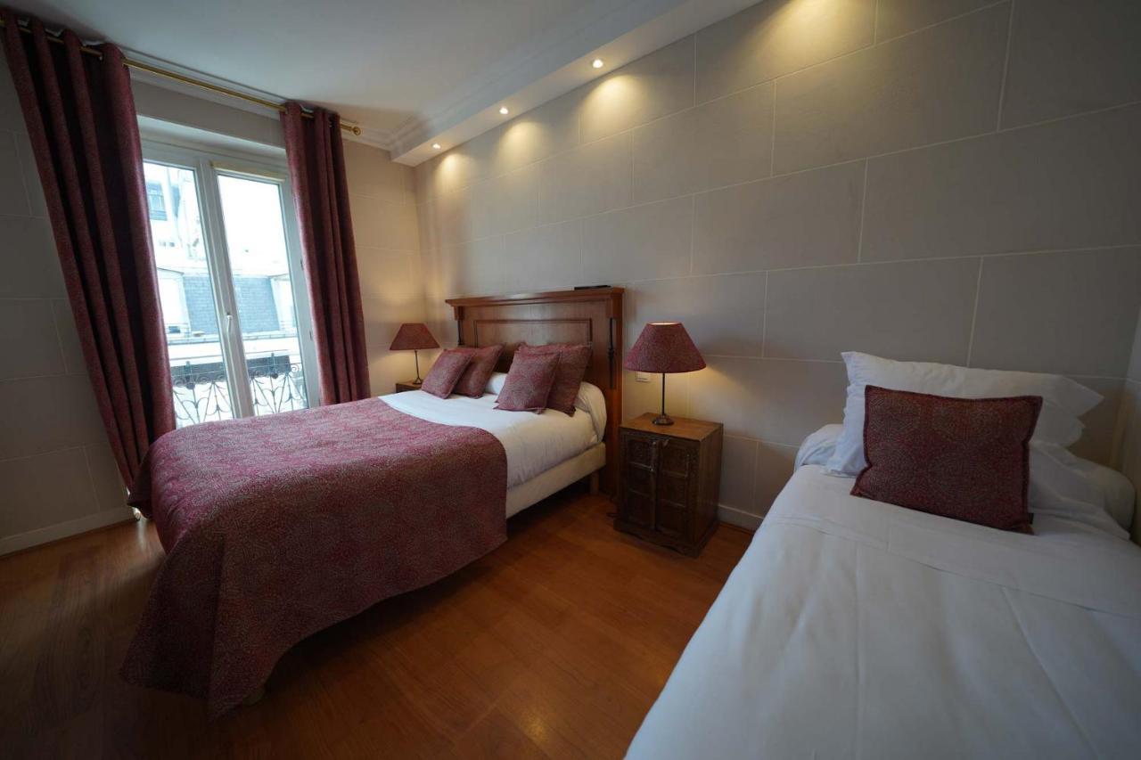Du Château Hotel 2*
